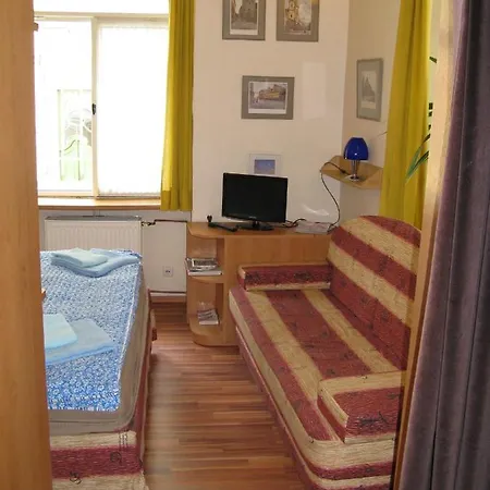 茨德拉兹酒店 * 布拉格